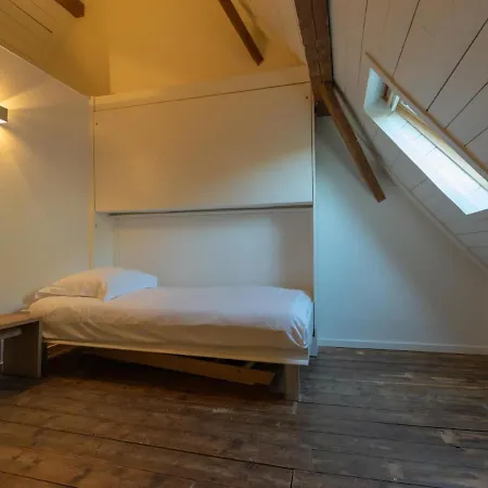 Apartment De Jager En De Gelagkamers Couwelaar