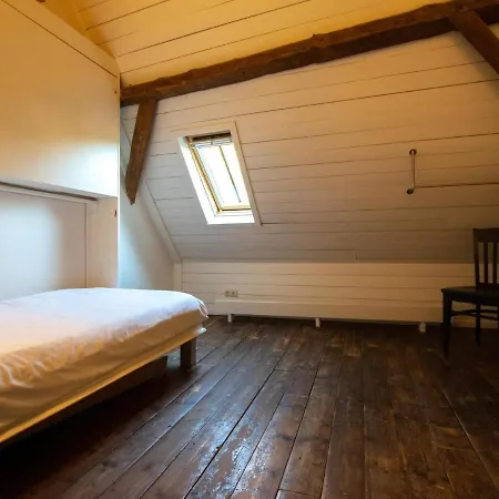 De Jager En De Gelagkamers *