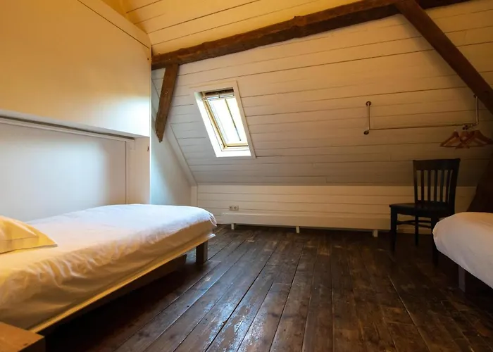 De Jager En De Gelagkamers *